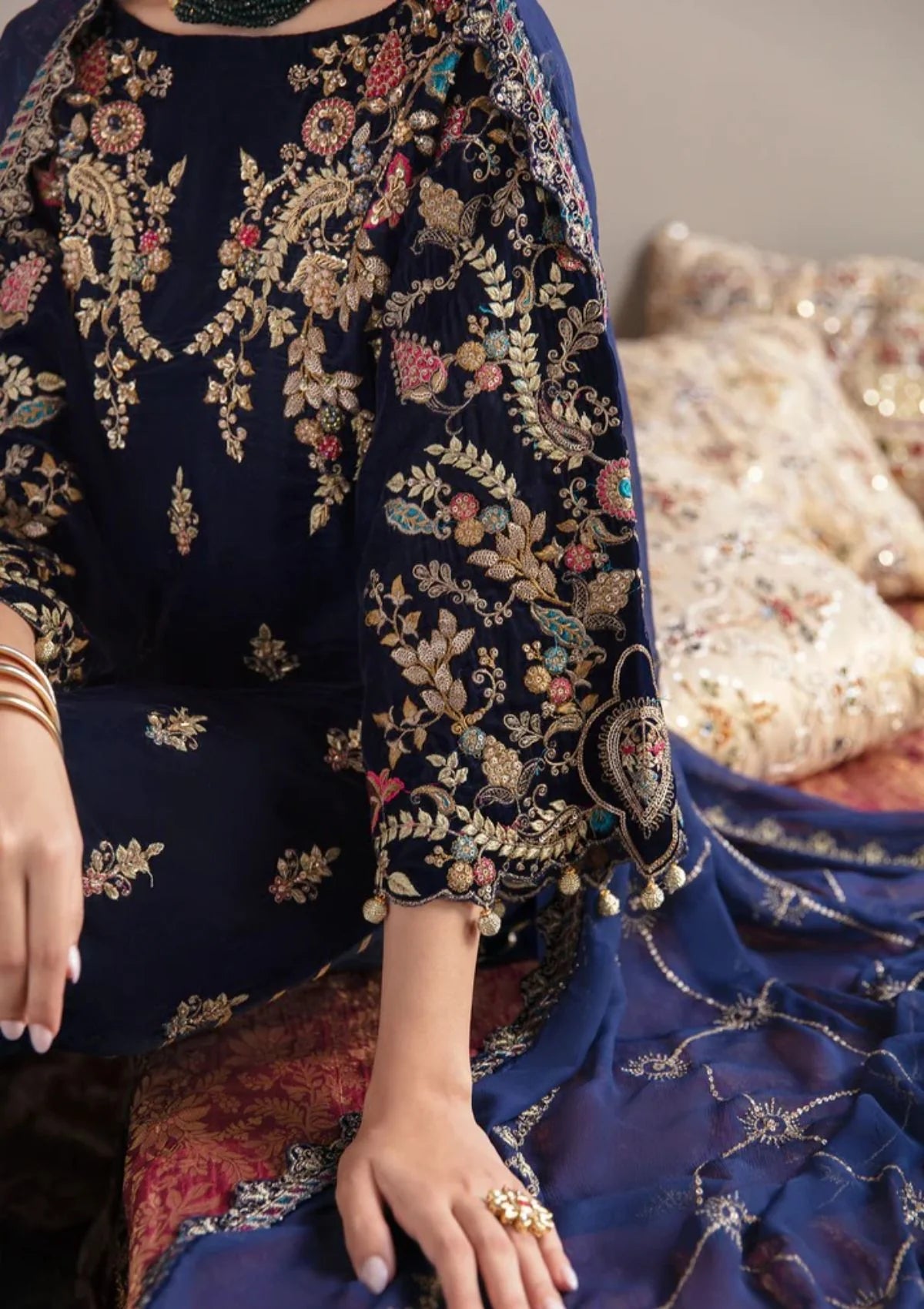 3-Piece Unstitched Heavy Embroidered Velvet Suit - zab981