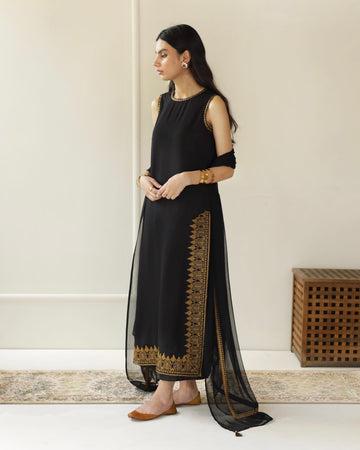 3PC Lawn Embroidered Shirt With Chiffon Embroidered Dupatta zab708