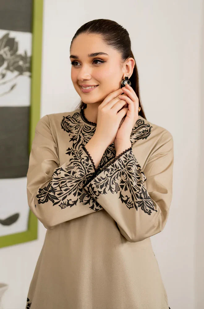 zab832 Winter Unstitched 3PCs Embroidered Dress With Printed Dhanak Shawl