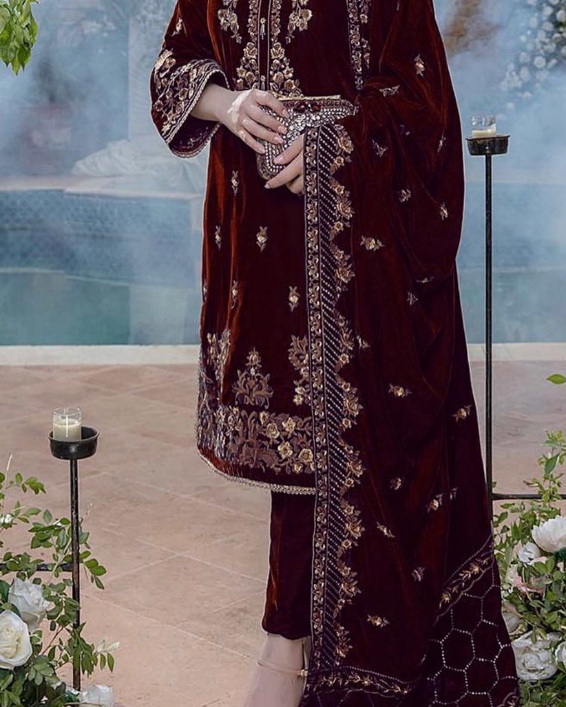 Unstitched Embroidered Velvet 3PCs With Velvet Shawl - zab970