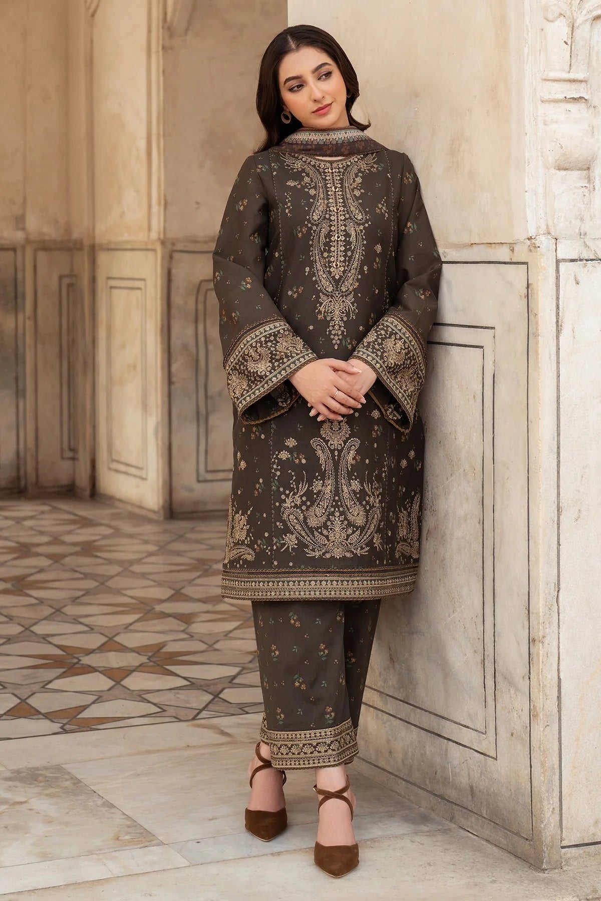 Boraque 3 Piece Embroidered Dhanak Suit - zab1003