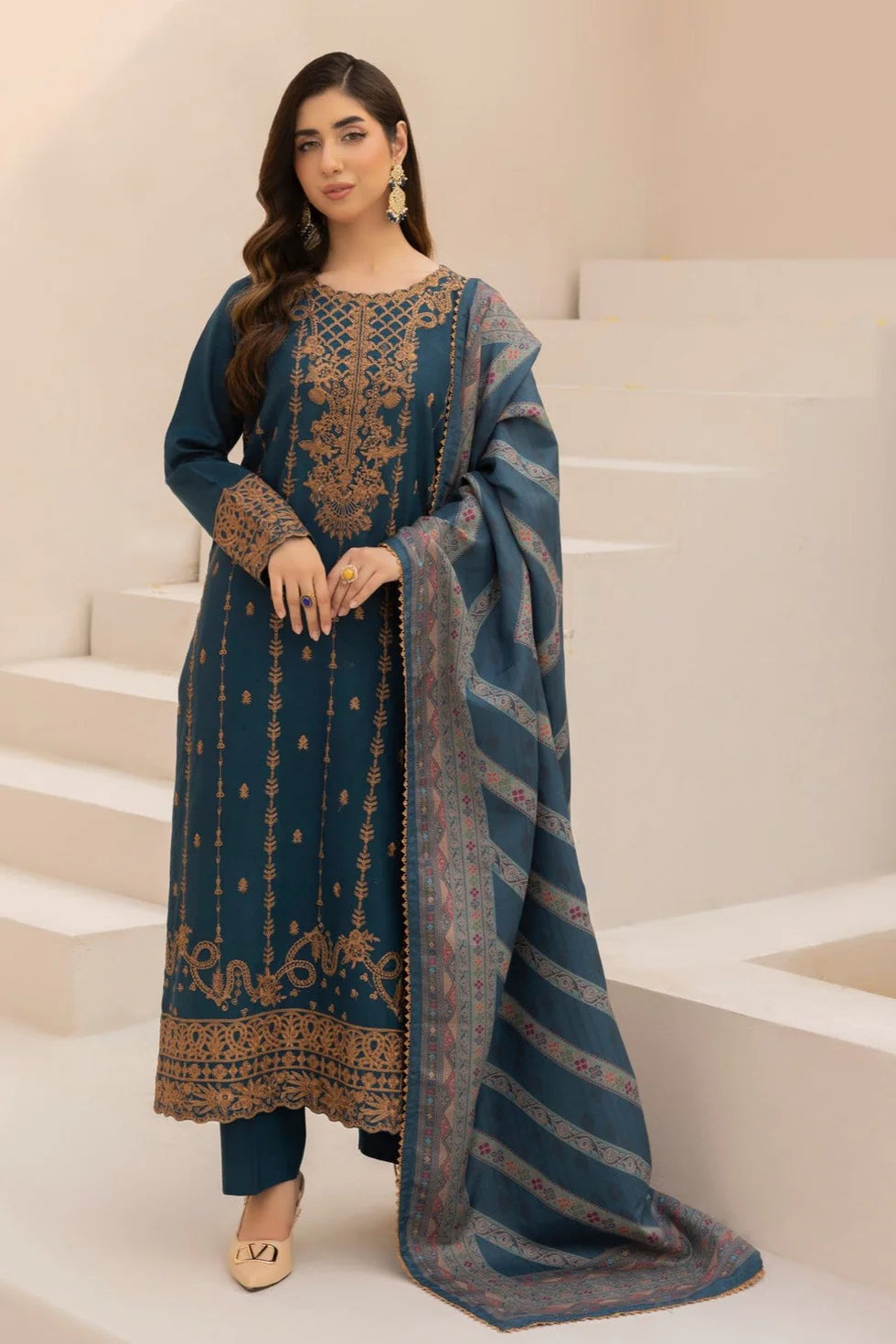 Mohagni - Winter 3PC Dhanak Embroidered Suit - zab1134