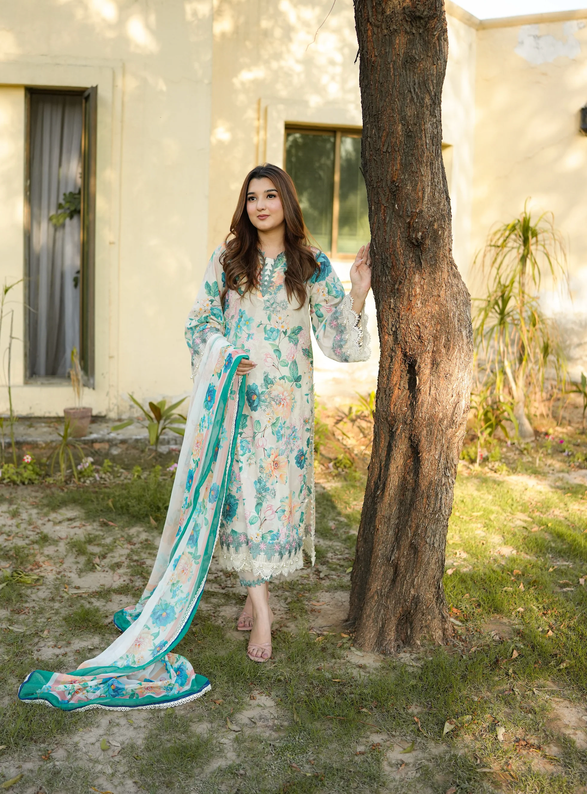 Aneela -Summer 3PC Lawn Digital Printed + embroidered Suit - zab1439
