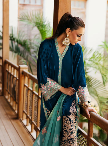 Zainab Cottani - 3-Piece Unstitched Heavy Embroidered Velvet Suit - zab943