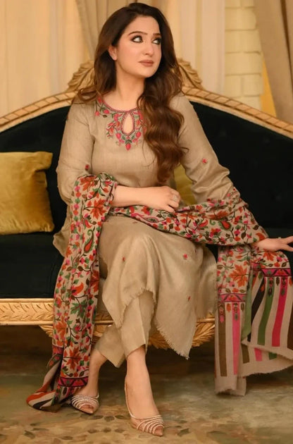 Bunnai - 3PC Dhanak Embroidered Shirt With Wool Printed Dupatta and Trouser - zab1508