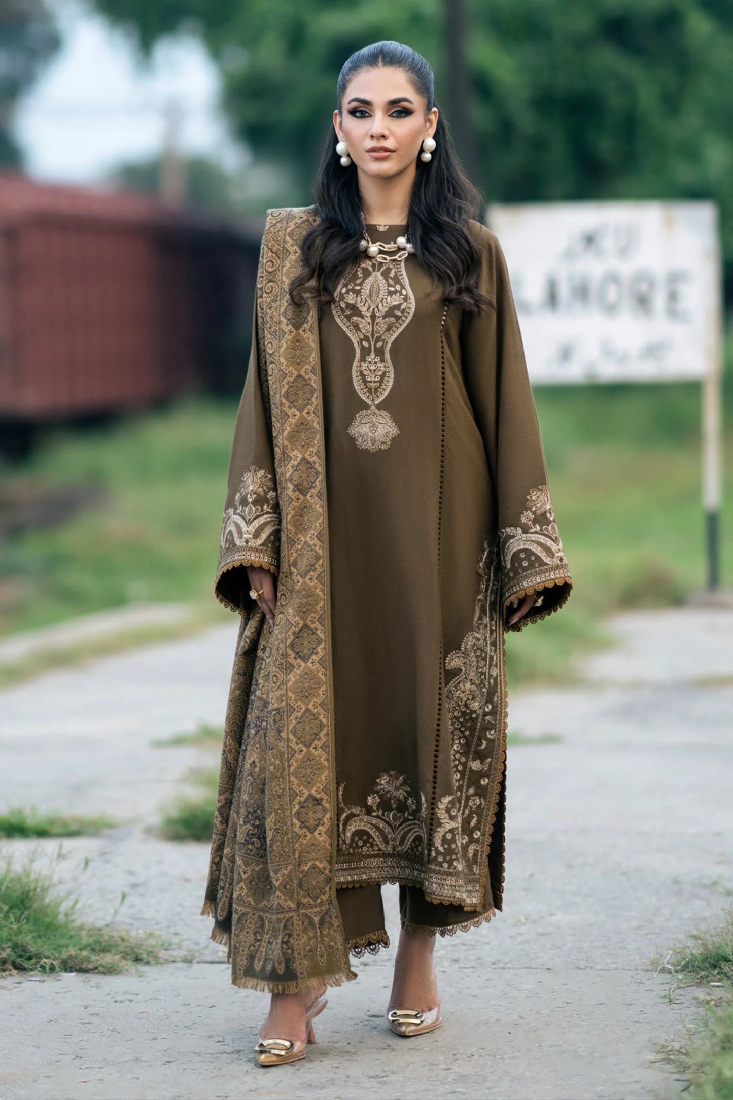 Winter Jazmin 3PC Dhanak Embroidered Suit - zab1256