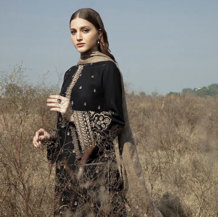 zab830 Winter Unstitched 3PCs Embroidered Dhanak Dress With Wool Shawl