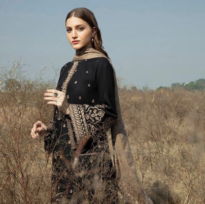 zab830 Winter Unstitched 3PCs Embroidered Dhanak Dress With Wool Shawl