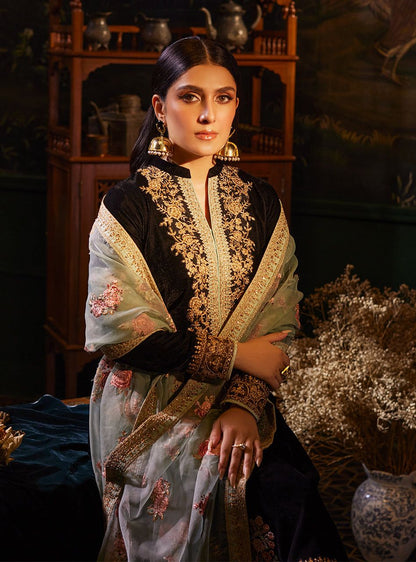Zainab Chotani - Embroidered Velvet Dress - zab944