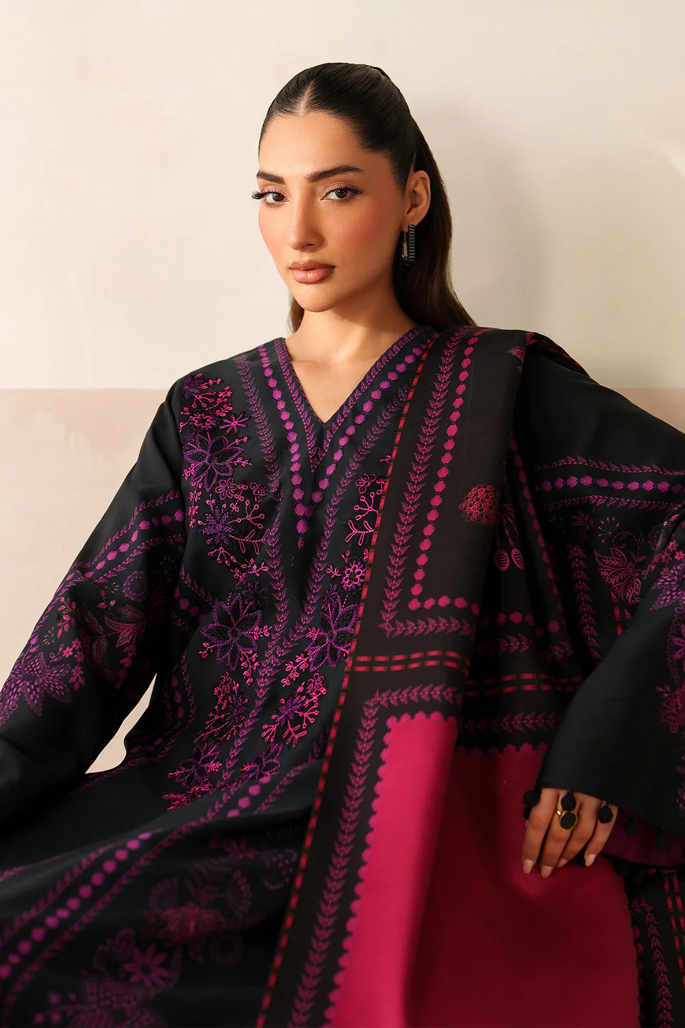 Asim Jofa - Winter 3PC Karandi Digital Print Dress - zab1232