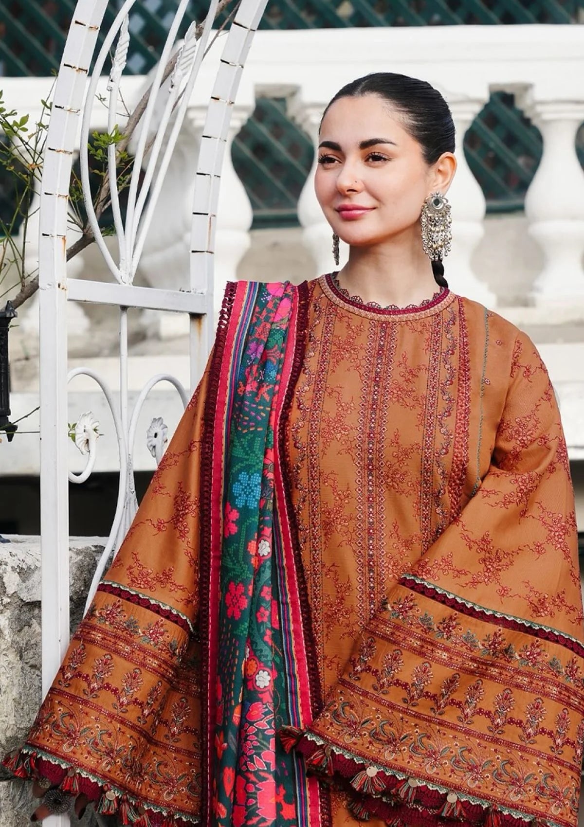 Hussain Rehar - 3PC Dhanak Chickenkari Embroidered Suit - zab1137