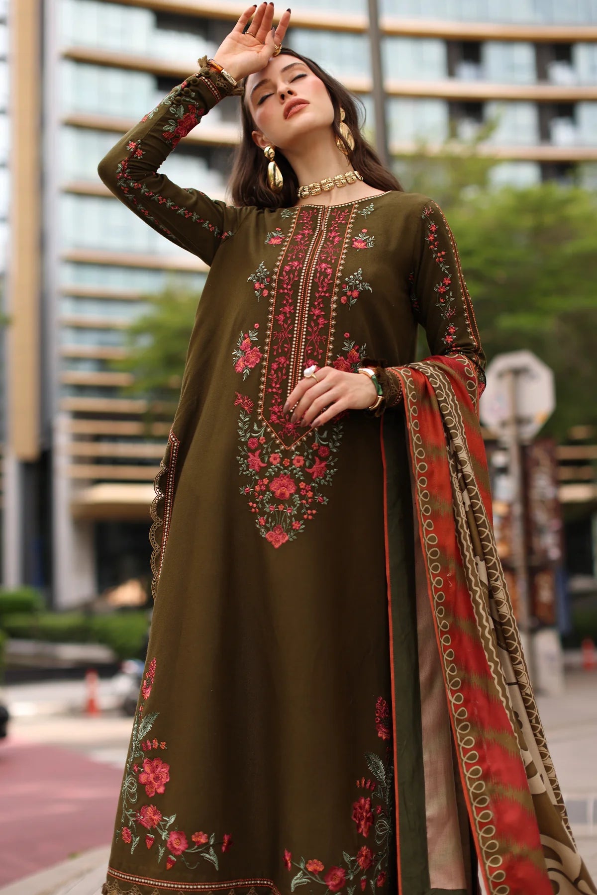 Charizma - Winter 3PC Karandi Digital Printed Dress - zab1550