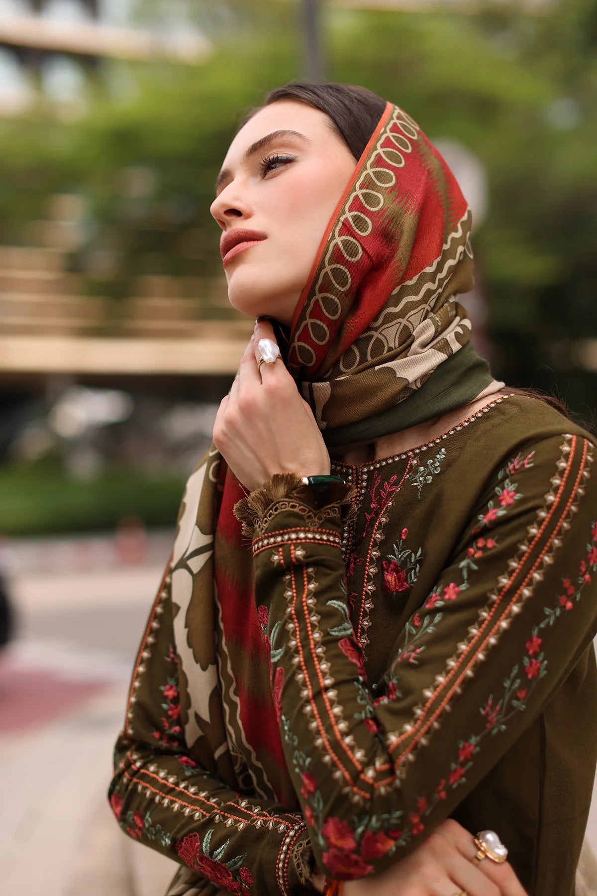 Charizma - Winter 3PC Karandi Digital Printed Dress - zab1550