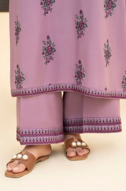 Izel - Winter 3PC Dhanak Embroidered Suit - zab1242