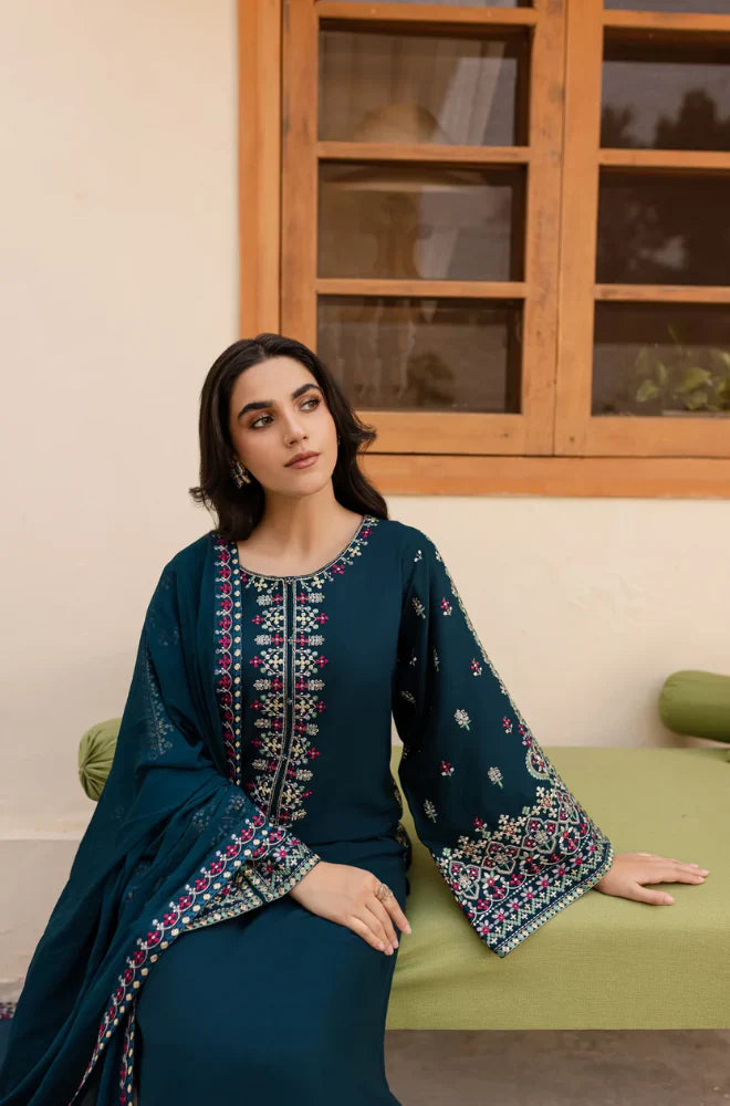Sapphire 3PC Lawn Embroidered Suit zab918