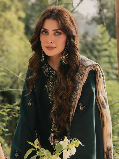 Izel - Winter 3PC Dhanak Embroidered Suit - zab1558