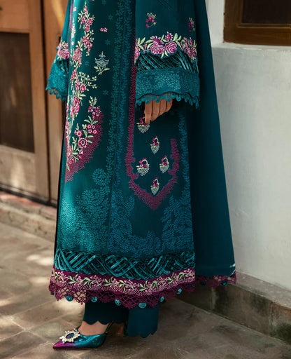 Sobia Nazir - Winter 3PC Dhanak Embroidered Suit - zab1148