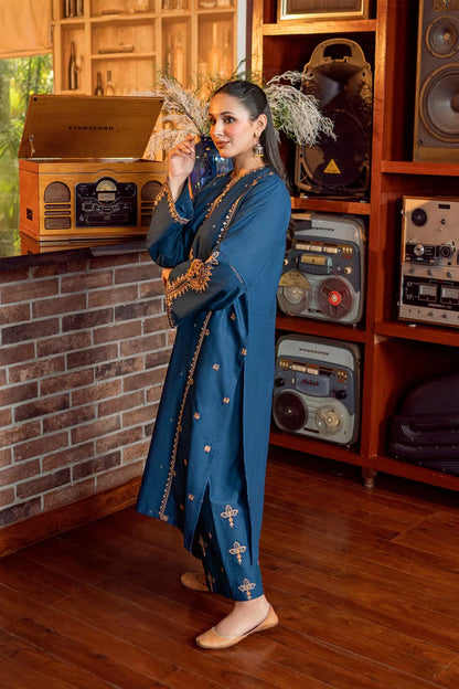 Urge 2Pc Embroidered Lawn Suite With Fully Embroidered trouser zab1290
