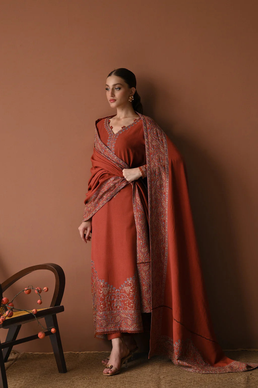Izel - DHANAK EMBROIDERED SHIRT WITH DHANAK EMBROIDERED SHAWL - zab1269