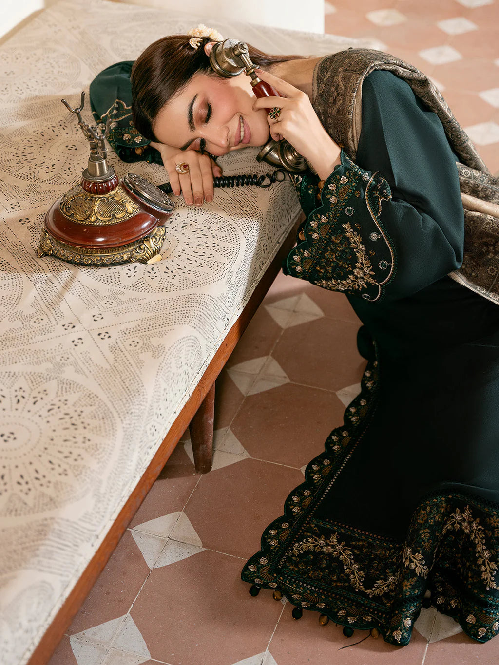 IZEL-3PC LAWN EMBROIDERED SHIRT WITH CHIFFON PRINT DUPATTA -zab1253