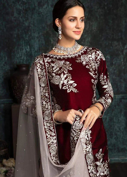 Jazmin - Embroidered Velvet 3-Piece Dress - zab985