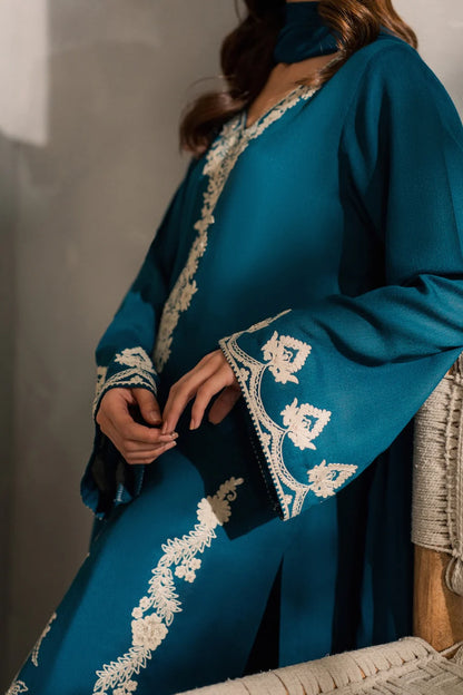 iznik - Winter 3PC Dhanak Embroidered Suit - zab1292