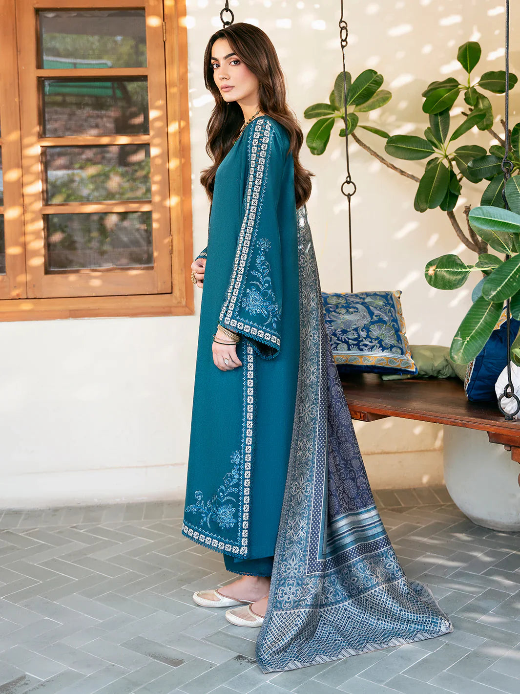 izel - Winter 3PC Dhanak Embroidered Suit - zab1226