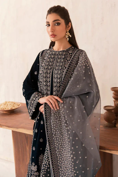 zab962 Winter Unstitched 3PCs Velvet Embroidered Dress With Embroidered Organza Dupatta