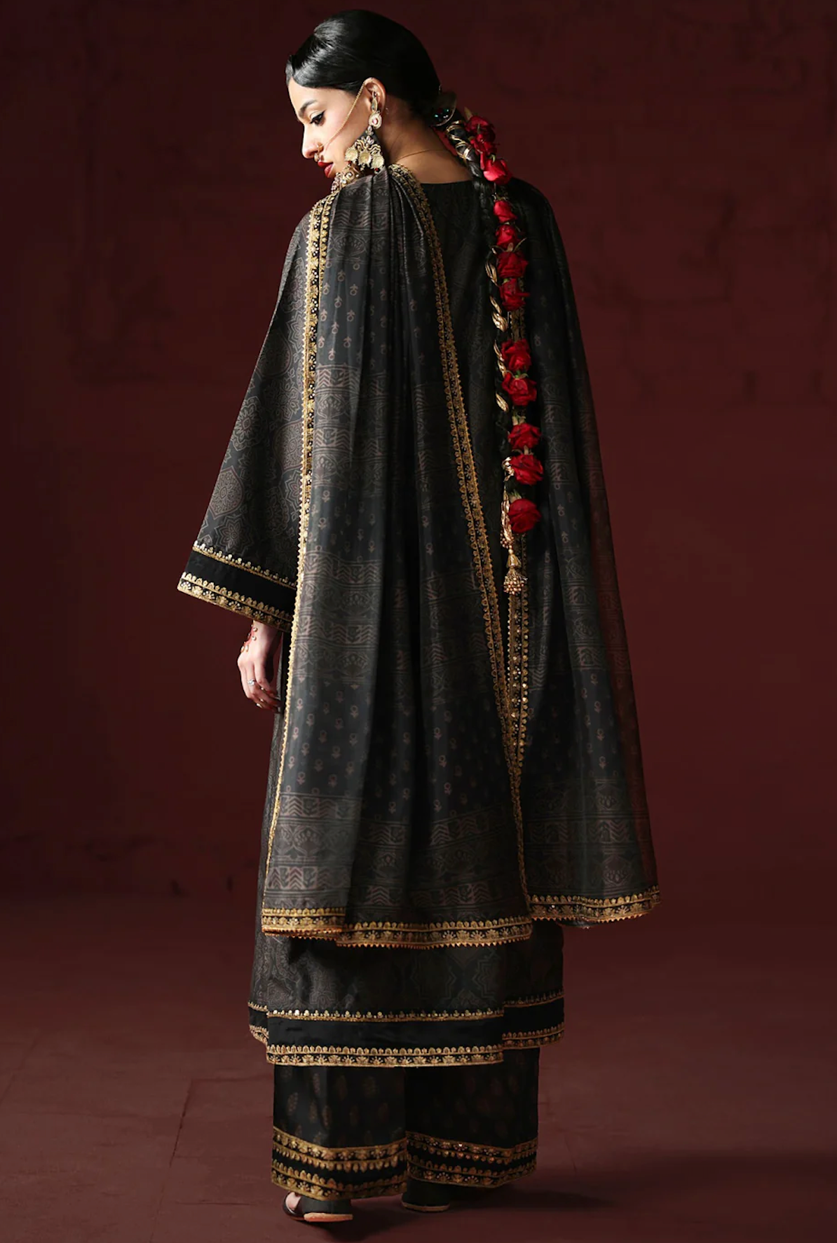AsimJofa - Unstitched Luxury Lawn Heavy Embroidered 3PC Suit - zab1434