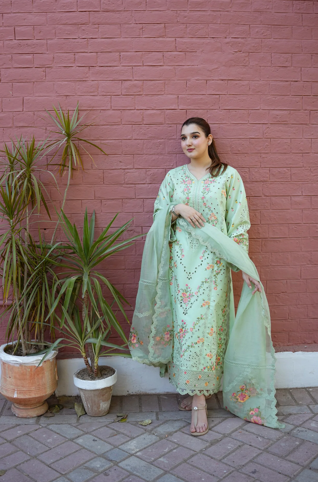 Aneela - Summer 3PC Lawn Embroidered Suit - VL1419