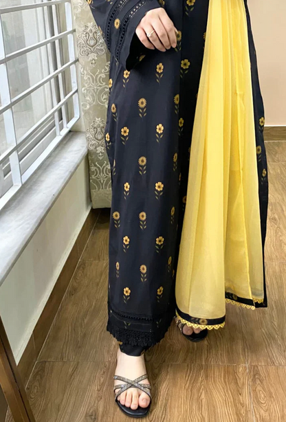 Khaadi - Summer 3PC Lawn Digital Printed Dress - zab1442