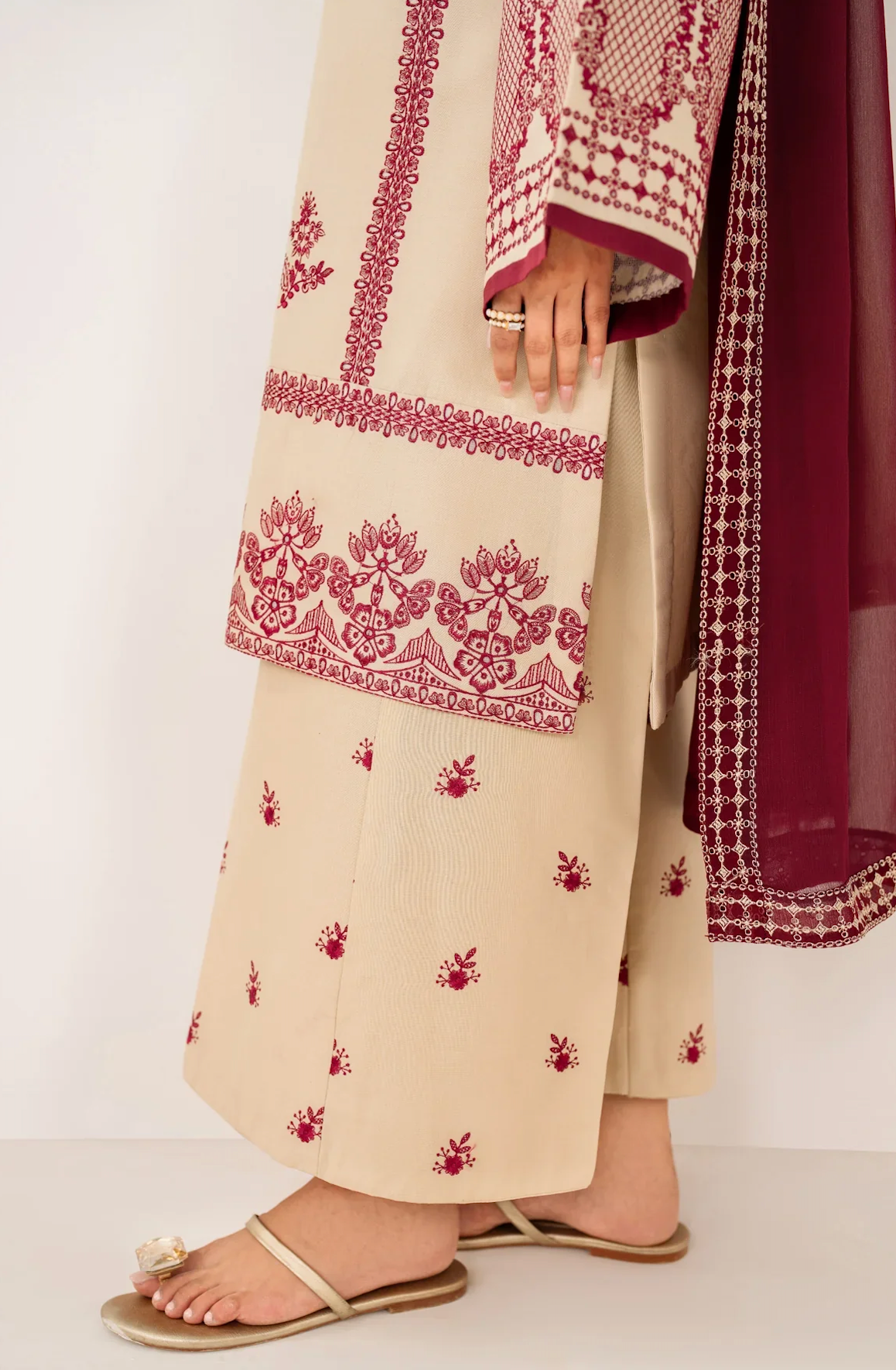 Baroque - Summer-3PC Lawn Embroidered Suit - zab1457