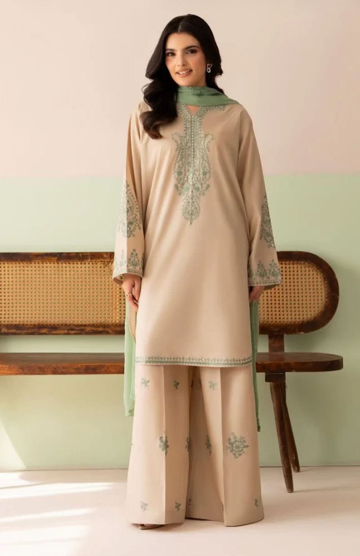 Limelight - Summer-3PC Lawn Embroidered Suit - zab1458