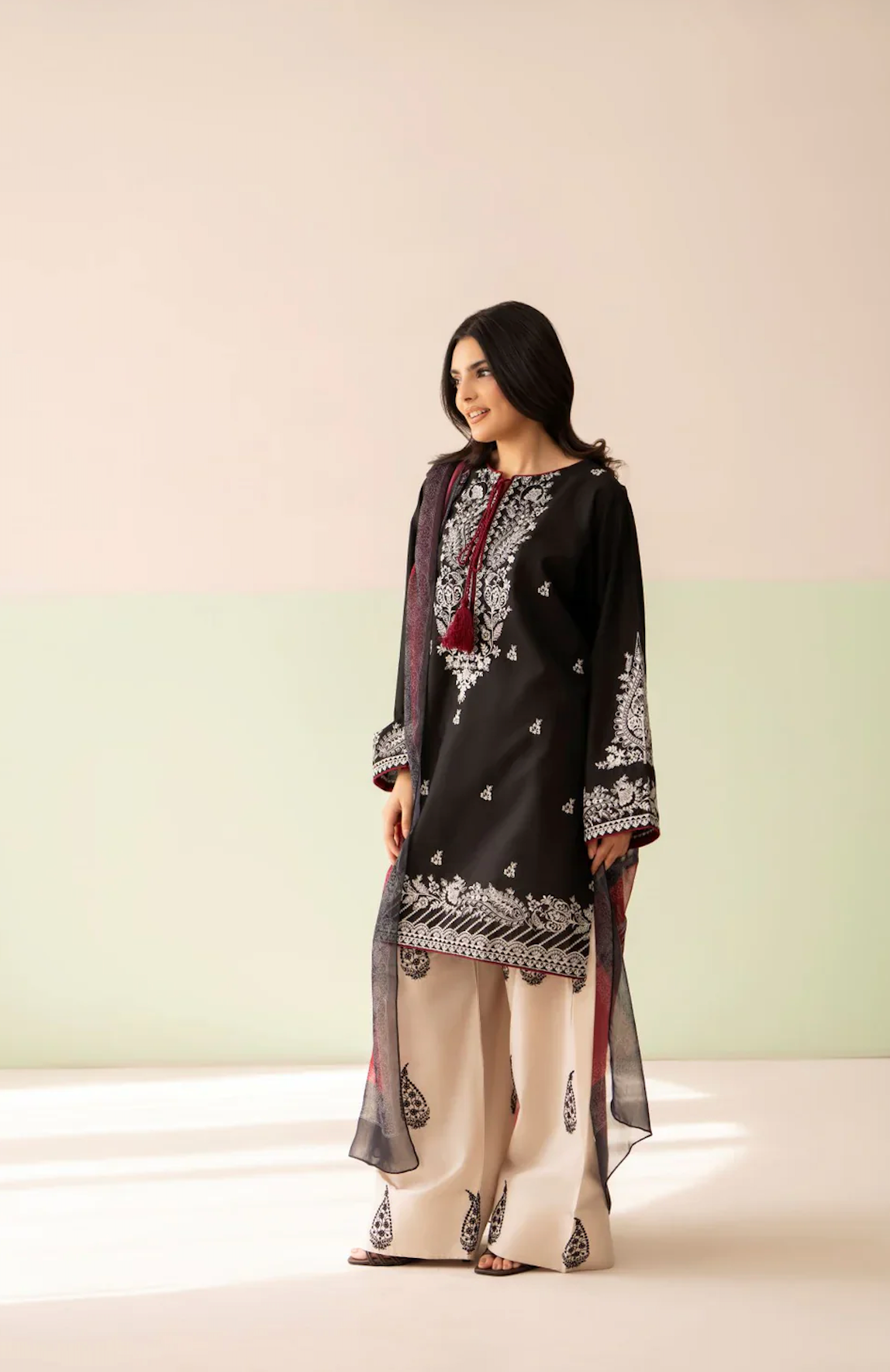 Baroque - Summer-3PC Lawn Embroidered Suit - zab1461