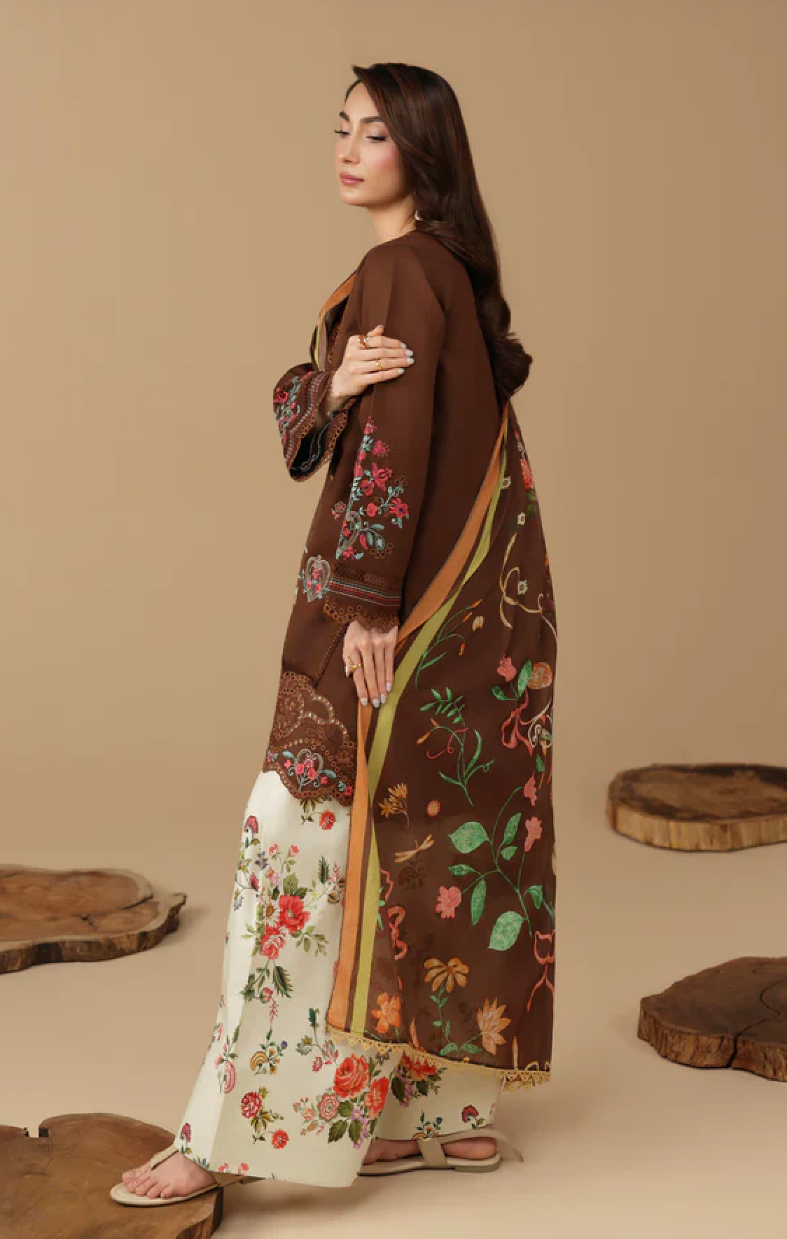 RajBari - Summer-3PC Lawn Embroidered Suit - zab1463