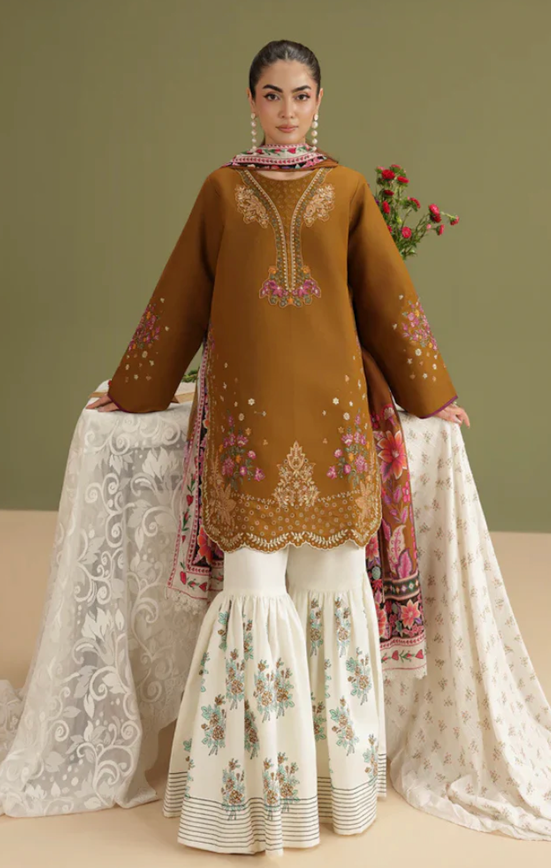 RajBari - Summer-3PC Lawn Embroidered Suit - zab1464