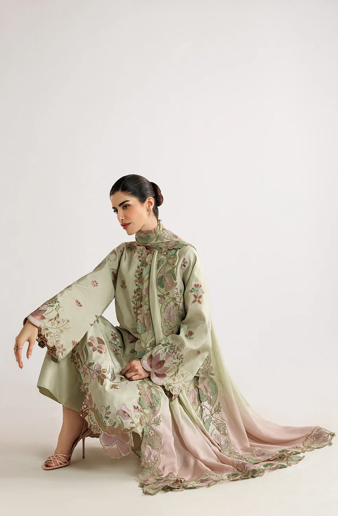 Baroque - Summer-3PC Lawn Embroidered Suit - zab1465