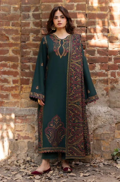 Izel - Winter 3PC Dhanak Embroidered Suit - zab1503