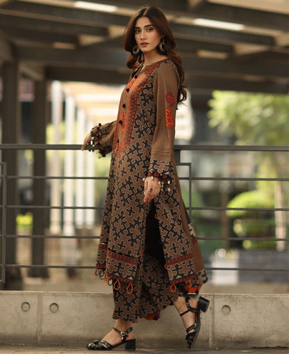 Asim Jofa - Winter 3PC Karandi Digital Print Dress - zab1221