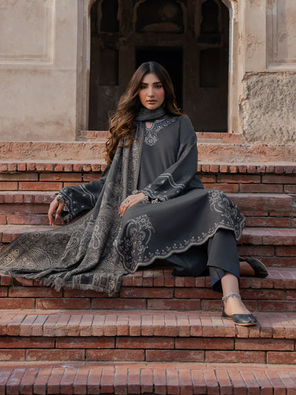 izel - Winter 3PC Dhanak Embroidered Suit - zab1252