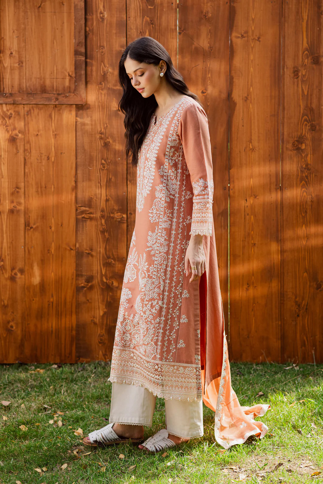 Batik -  Summer 3PC Lawn Embroidered Suit - zab1328